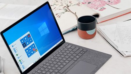 Laptop mit Microsoft Word